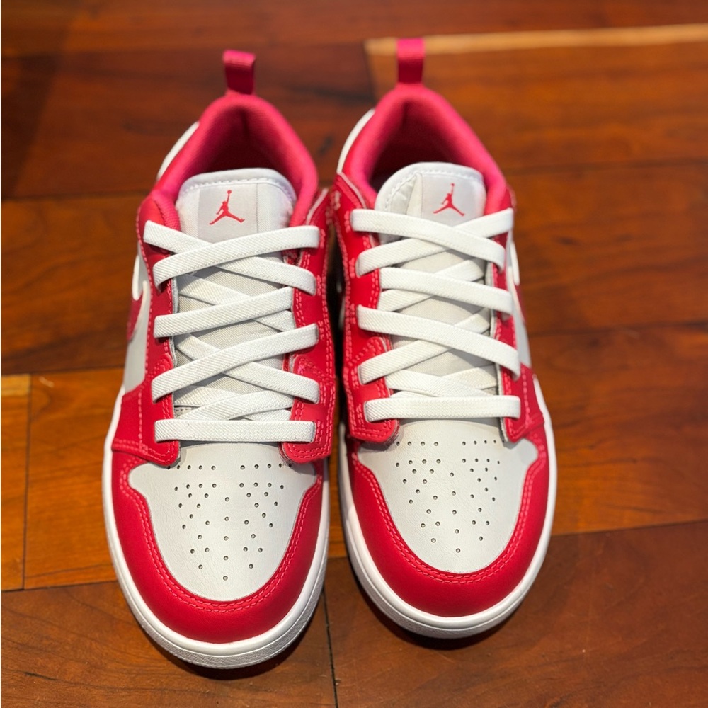 Nike Air Jordan 1 Low-Top Sneakers in Hot Pink and White - Picture 2 of 6